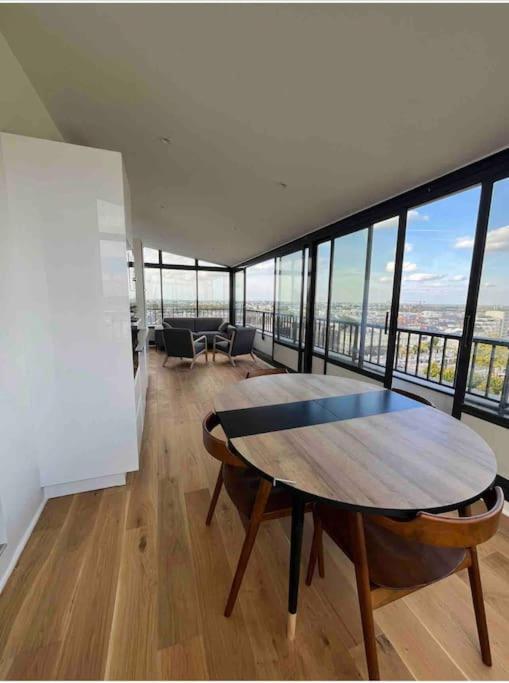 Penthouse / 2 Bedrooms In City Center Of Анже Экстерьер фото