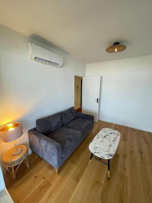 Penthouse / 2 Bedrooms In City Center Of Анже Экстерьер фото